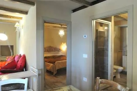 Di Classe Nel Castello Di Apartamento